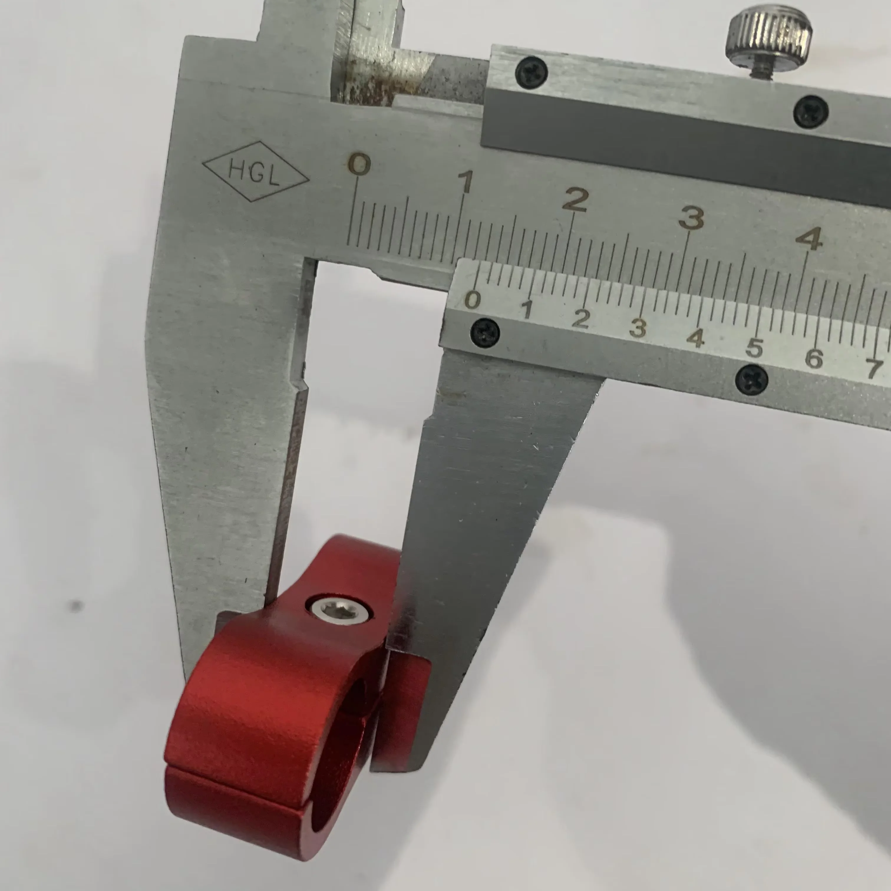 AN4-12 Aluminum Double Line Clamp Separator - usage example