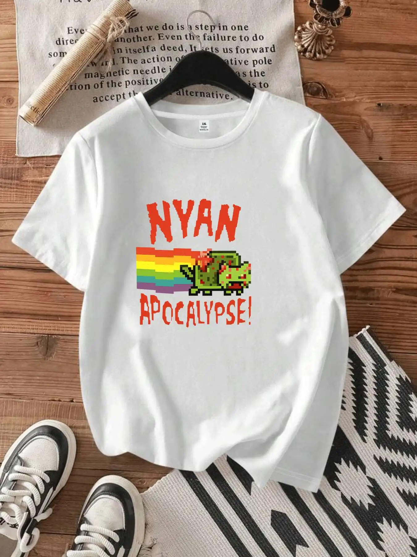 【1147846】 Plus size women's round neck short sleeve T-shirt with elastic half sleeves and trendy prints