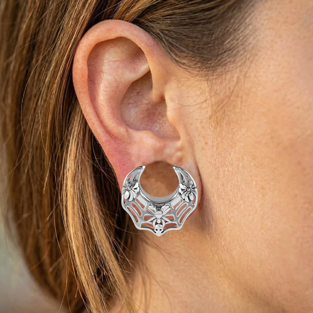 1/2PCS 316 Surgical Steel U Shape Skull Spider Net Ear Tunnels Ear Gauge Piercing Expansion Ear Plug Saddle Stretcher Ear Weight