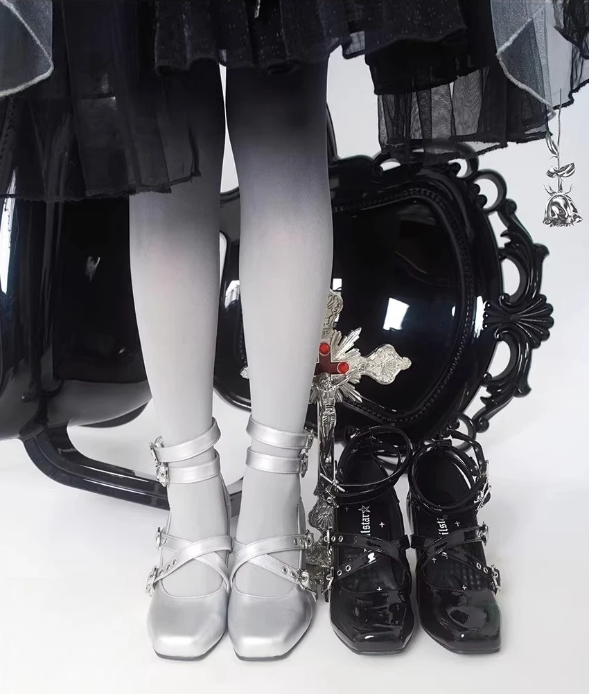 

Original Square Head Silver Mary Jane Shoes Elegant Lolita Dark Patent Leather One-word Buckle Wedge Shoes Women Party Heels