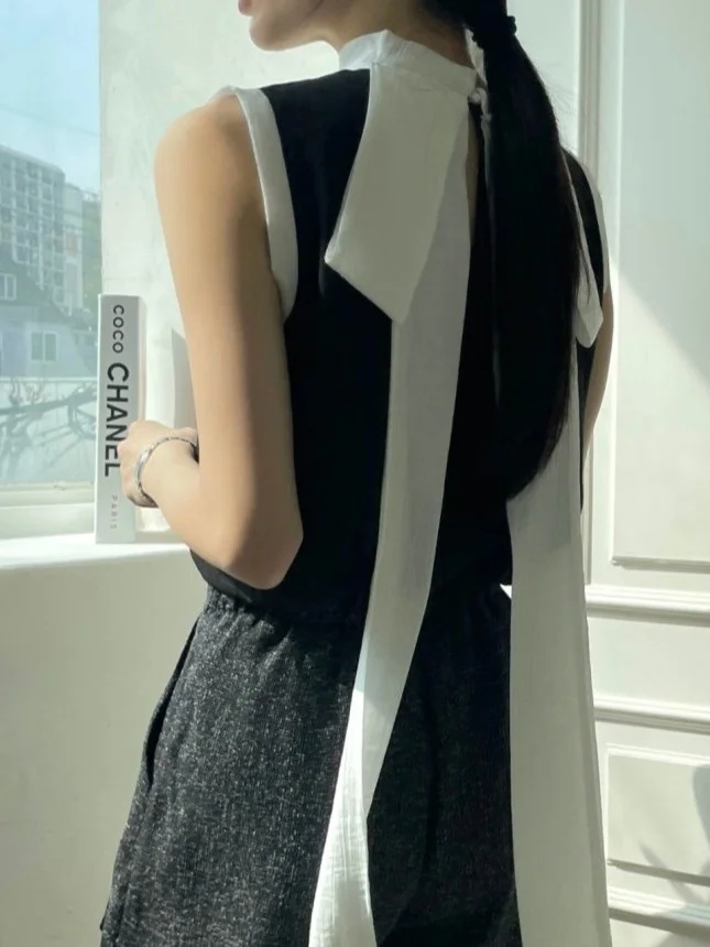 เสื้อกล้ามผู้หญิงทรงหลวม ดีไซน์ผูกโบว์ รุ่นใหม่สำหรับฤดูร้อน เนื้อผ้าบางเบา สไตล์ลำลองแฟชั่น