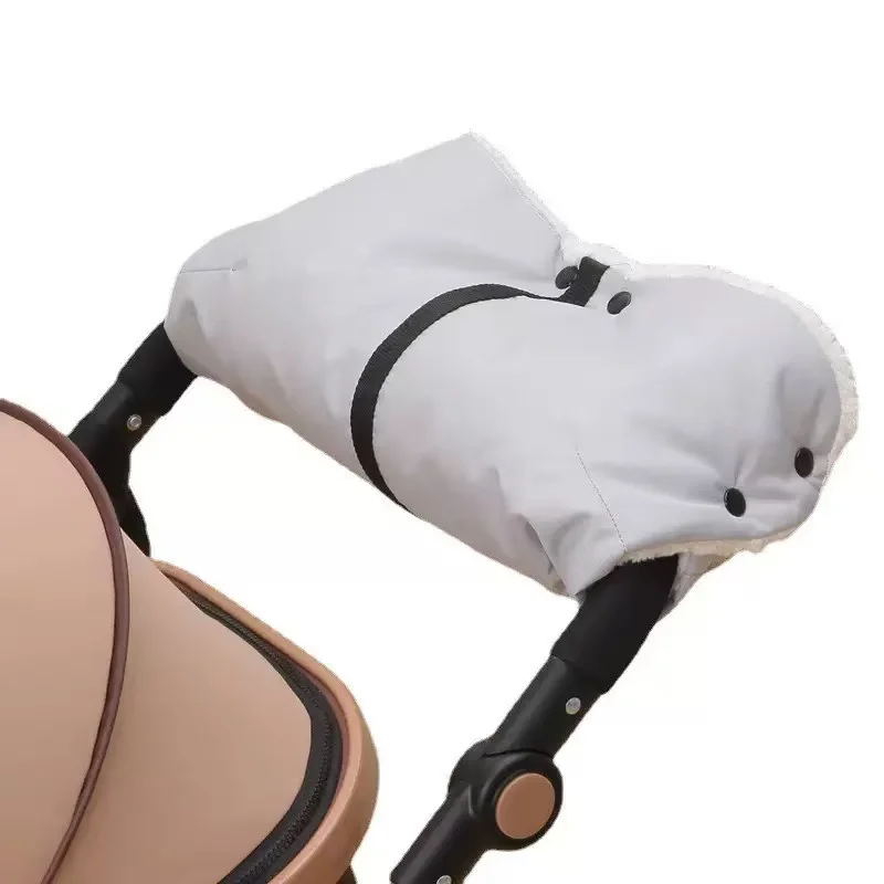 Baby stroller gloves Thick and warm handbag for pram Baby carriage cold-proof gloves Baby carriage outdoor windproof travel need