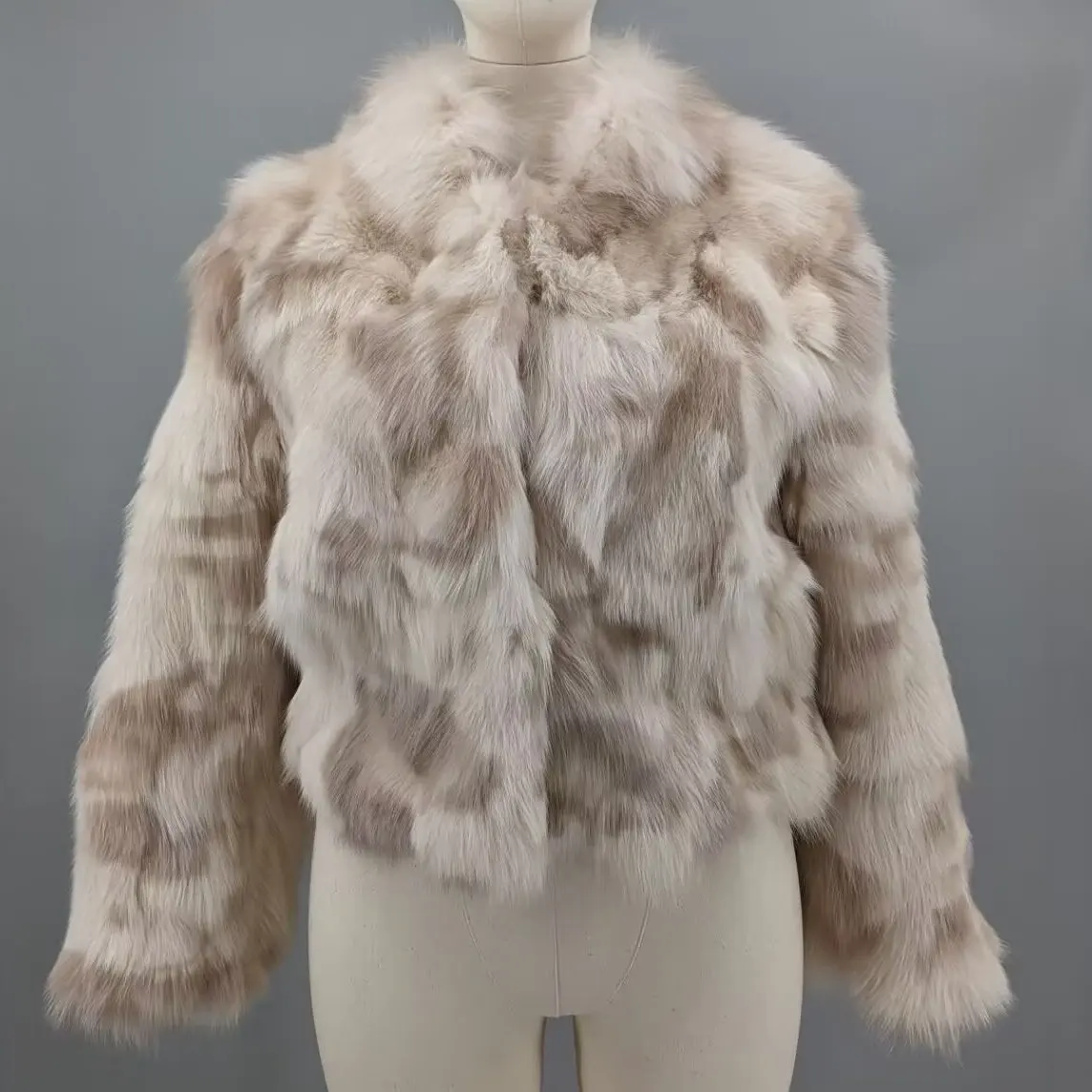 Women Camo Khaki Geometric Print Real  Fox Fur Short Coat Notch Lapel Open Front Winter Fluffy Fur Outerwear 24A1162