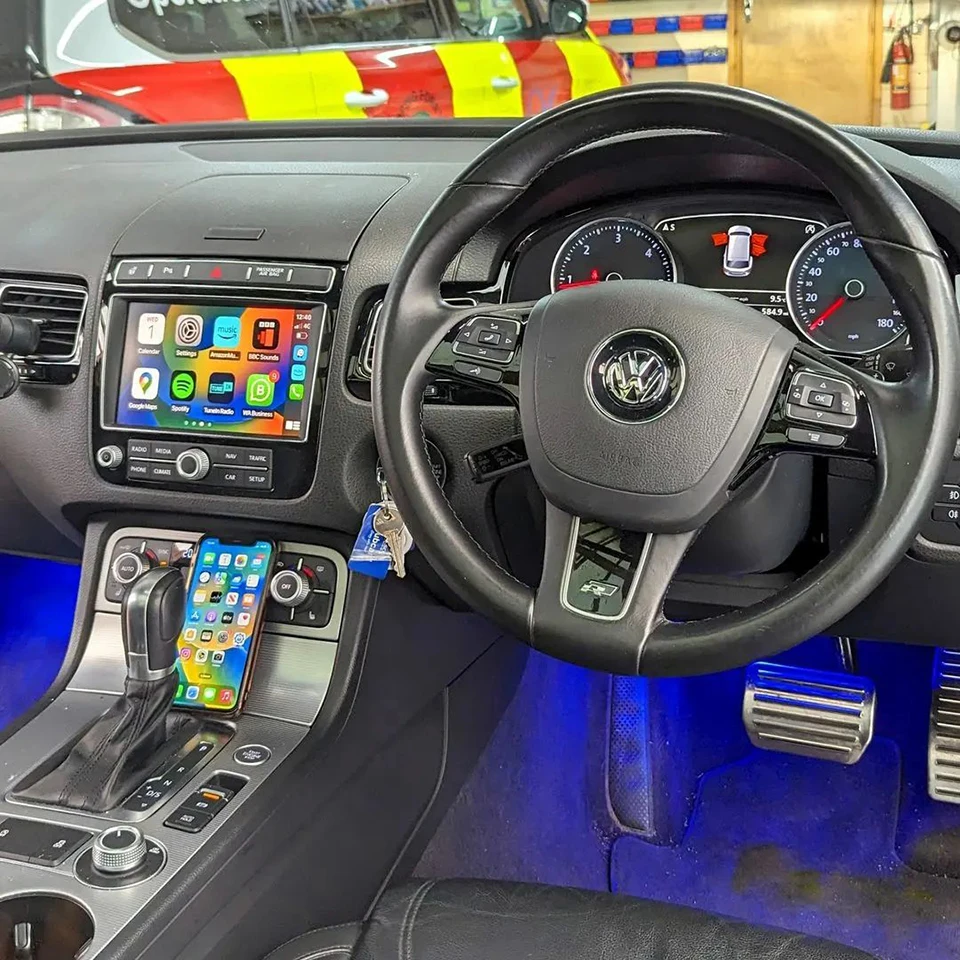 ICarPlay bezprzewodowe jabłko Carplay dla VW Touareg RNS850 oryginalny ekran uaktualnienia Android Auto kamera kamera cofania