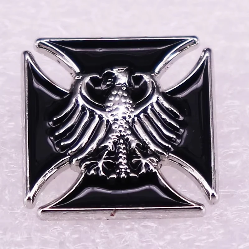 German Wehrmacht Pin Vintage Eagle Badge Fashion Accessory Gift