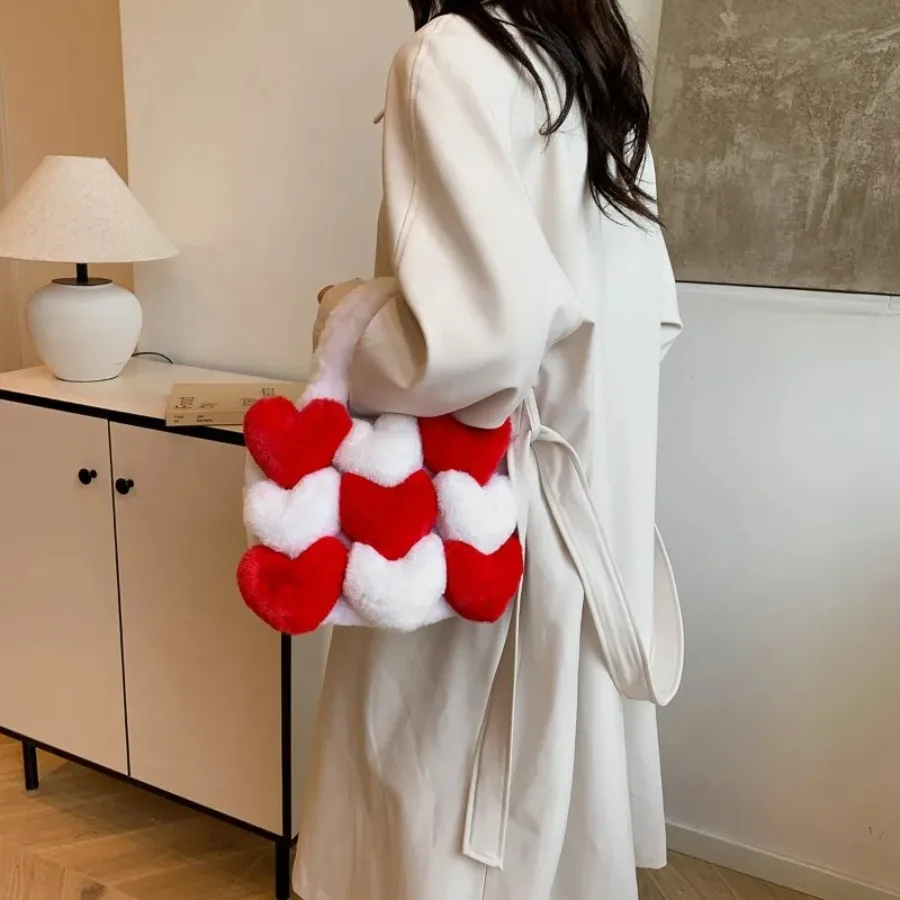 

New fashion autumn and winter plush texture decent love bright color hand advanced sense of niche simple large capacity handbag
