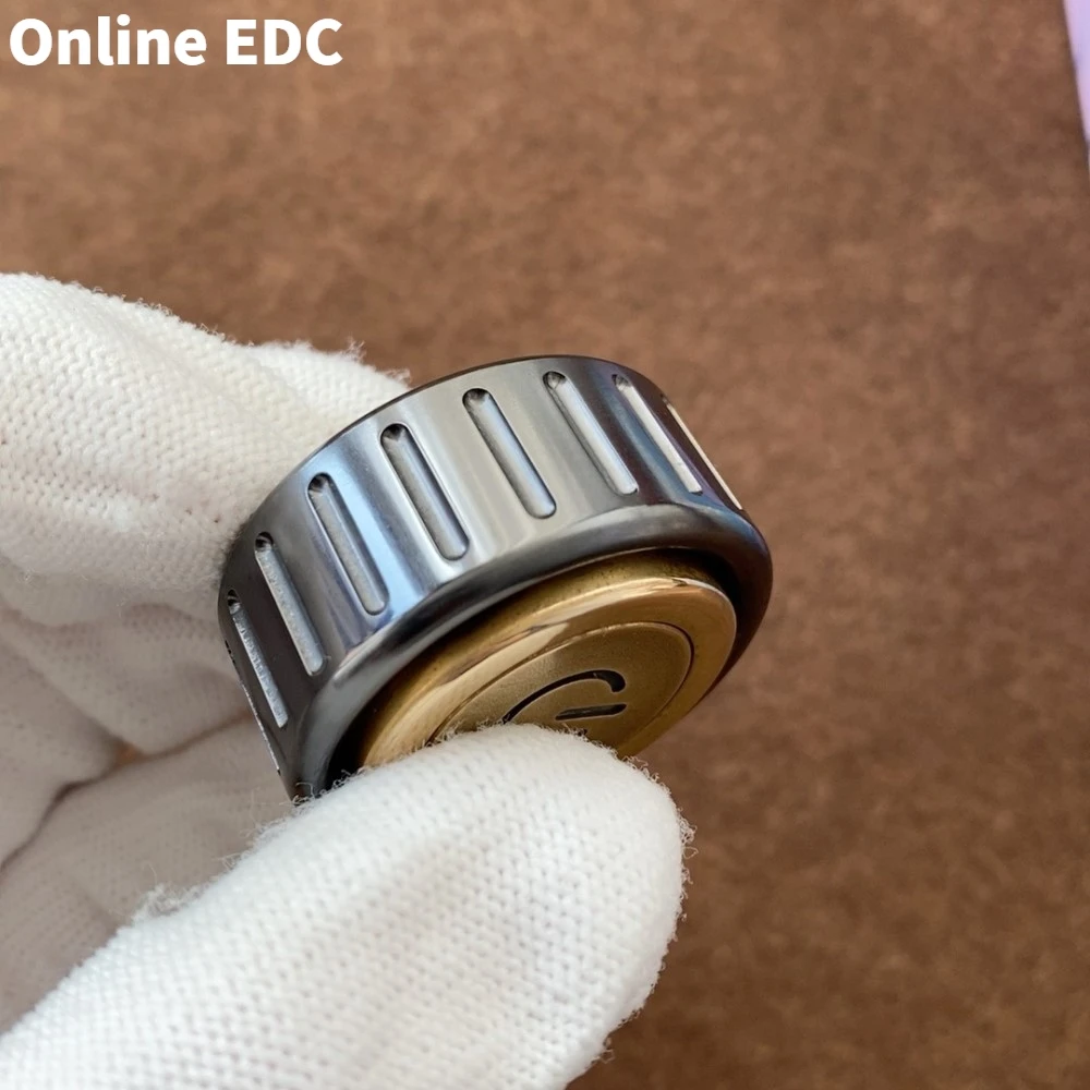 تصاميم ACEdc الأصلية المملوكة مسبقًا، إصدار محدود من نحاس الزركونيوم 50 فيدجيت سبينر #2