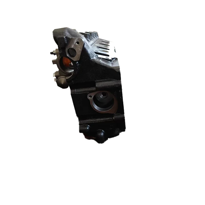 Original New Cylinder Head 8-98170617-0 For Excavator ZX200-5A 4HK1 Diesel Engine Parts For Construction Machinery