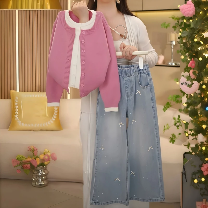 

Girls' Mock Two-Piece Knitwear, Autumn Cardigan with Round Neck Sweater, Cozy Wear for 2025 Spring and Autumn, Suitable for Ages