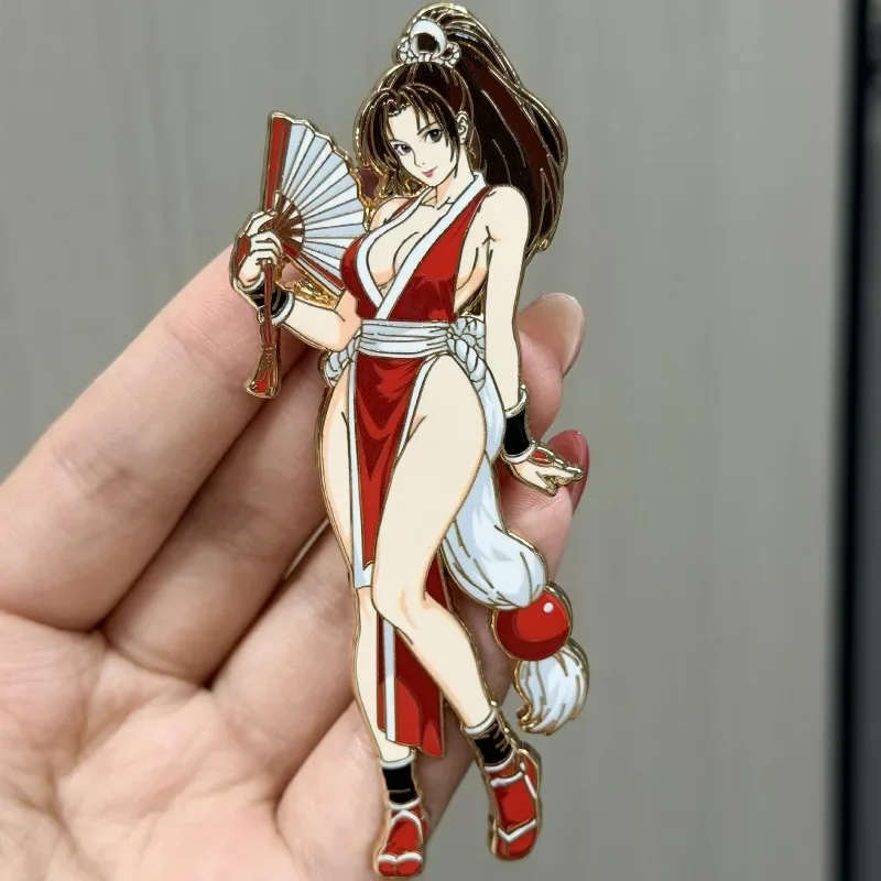 Pin de esmalte de Mai Shiranui de King of Fighters 97, broche de metal de anime y videojuego, insignia retro de arcade para mochila, ropa, regalo coleccionable.