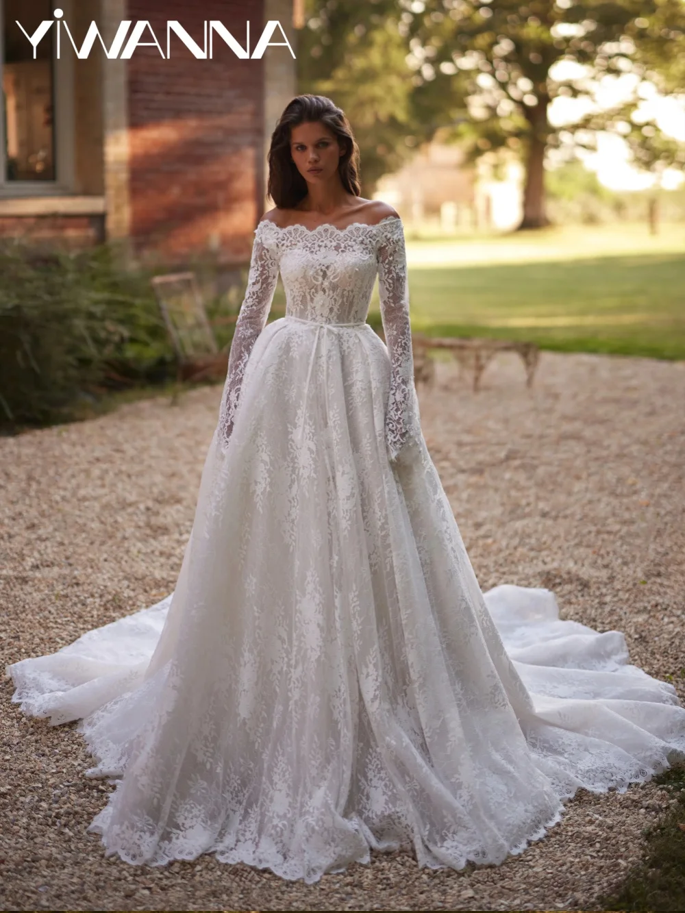 

Dazzling Pearls Lace A-line Wedding Dress Off Shoulder Long Sleeved Bridal Gown Customized White Dreamy Dresses For Bride