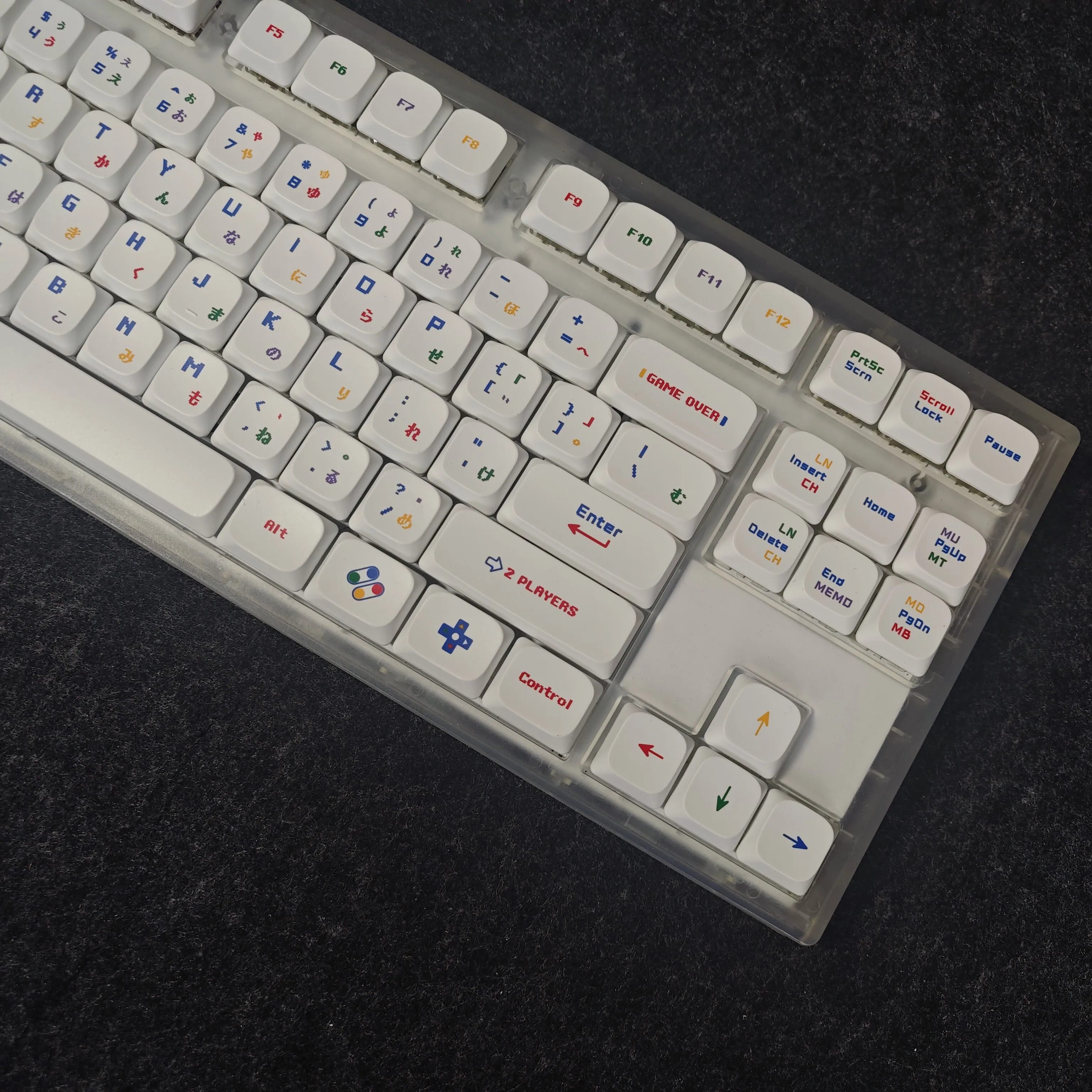 

Low axis white minimalist mechanical keyboard keycaps PBT sublimation personalized keycaps