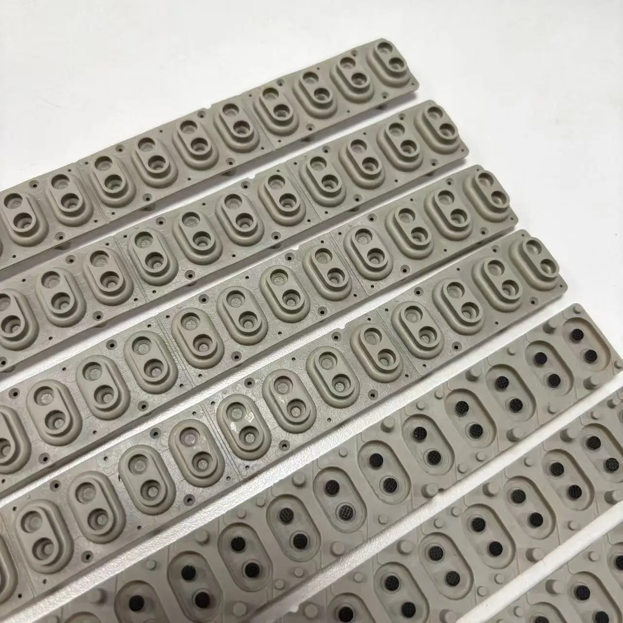 7PCS Rubber Strips For Roland EP9 JV JX JW50 VA7 A37 AX7 EP G70 D50 S-50 D10 D20 E-86 AX1 AX7 Korg SD1 X5 X5D N264 IS40 IS50 - 2