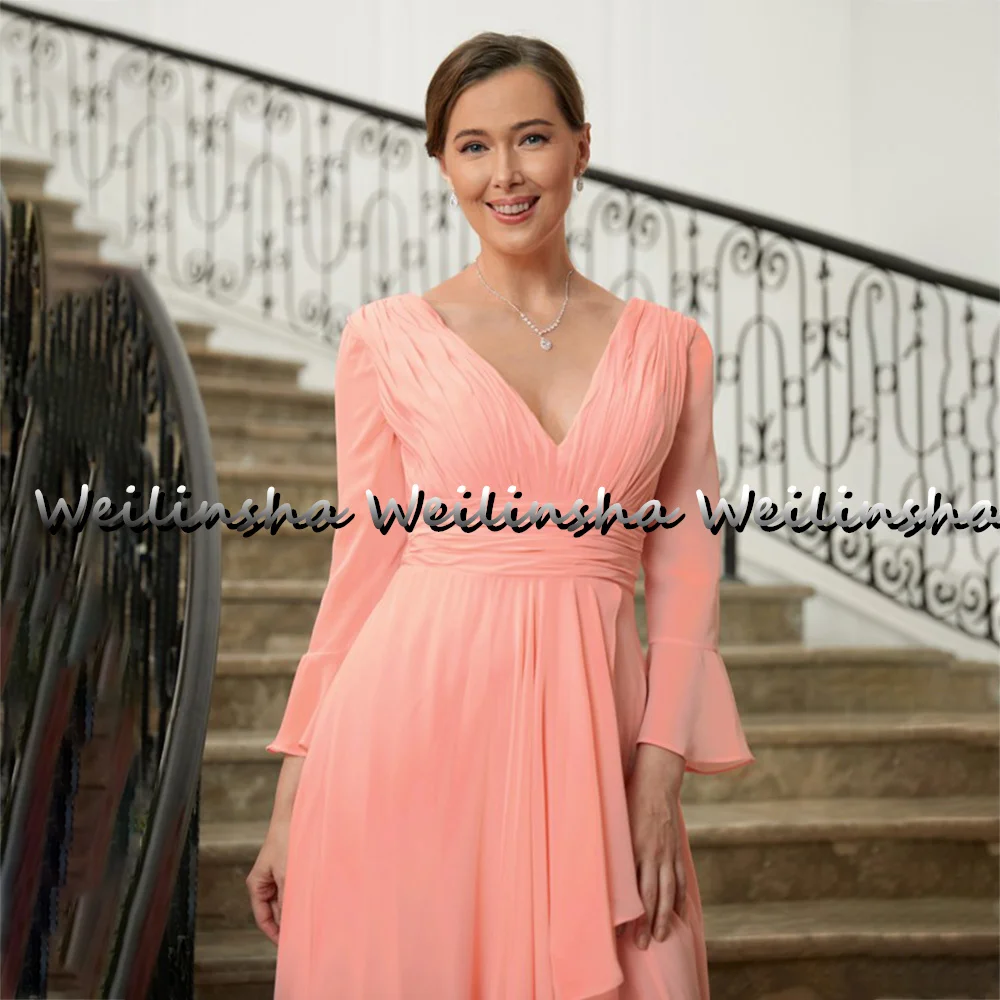 Weilinsha coral chiffon mãe da noiva vestido plissado mangas compridas com decote em v até o chão da festa de casamento convidado formatura vestidos