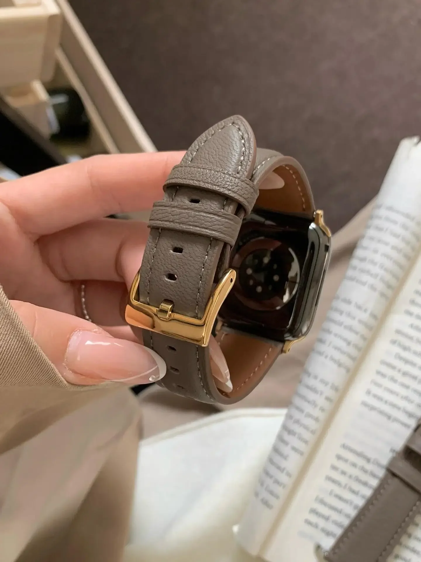 حزام جلدي مريح ممتاز لساعة أبل 10/9/8/7/6/5 38 مم 40 مم 41 مم 42 مم 44 مم 45 مم 46 مم 49 مم