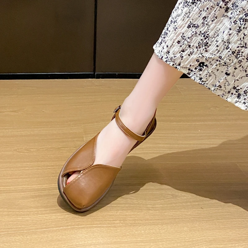 Модные женские сандалии в римском стиле с носком, тканые полые дышащие удобные сандалии на плоской подошве, новые летние сандалии