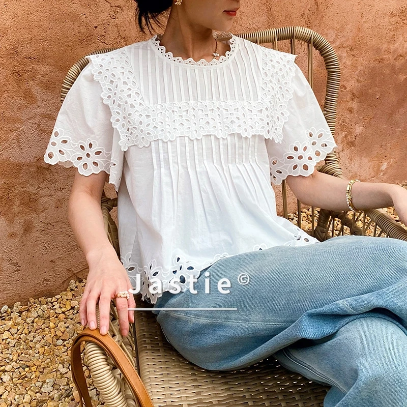 Luxury Eyelet Embroidery Blouse Women Elegant Pintuck Hollow Out Cotton Shirt Scalloped Short Sleeve Bohemian Beach Tops Blusa