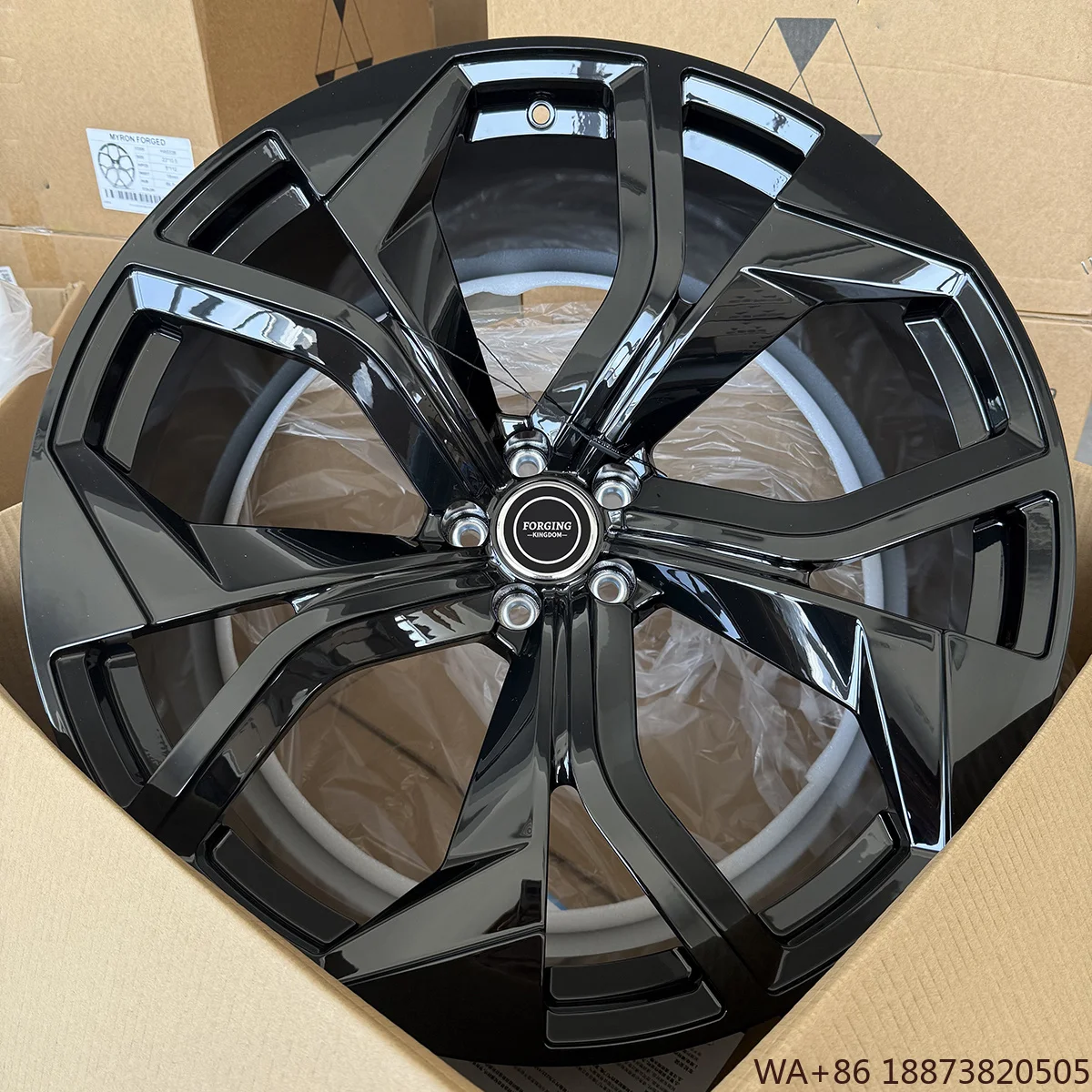 Xianglun Hot Sale New R23 R22 5X112 22*9.5j 22*10j 23*9.5j 23*10j Gold Black Alloy Passenger Car Wheels 22 Inch Wheel RS Q8