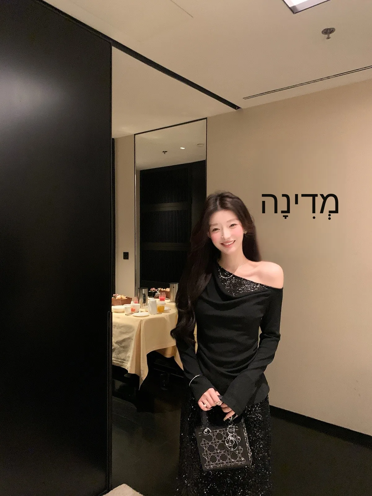 

Вязаный свитер Yoyozhang Zhang Yuyu с асимметричным плечом, женский, зимний, молодежный, приталенный, универсальный топ Night Star Sle