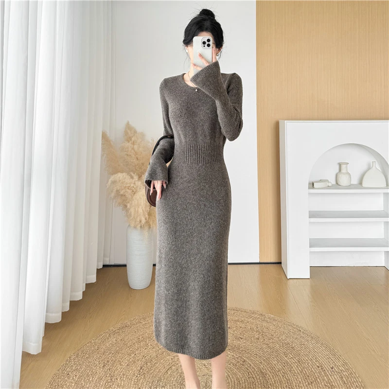 New Women Autumn Winter Sweater Dress Fashion O-Neck Flare Sleeve Slim Waist Knitted Dress Elegant Casual Pullover Dress