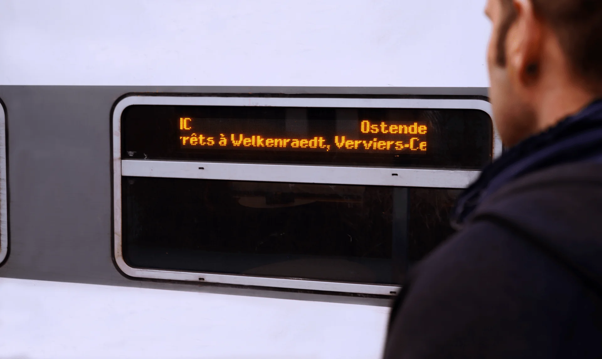 Subway Train Metro Railway Transit Passenger Information System Amber Interior Led Destination Display Screen