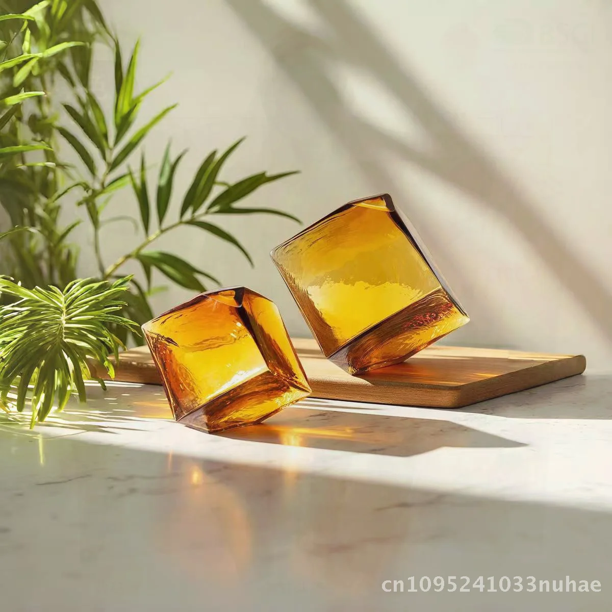 

Concave Magic Square Hydroponic Glass Vase Amber Flower Arrangement Geometric Ornament Handmade Blown Glass Flower Vessel