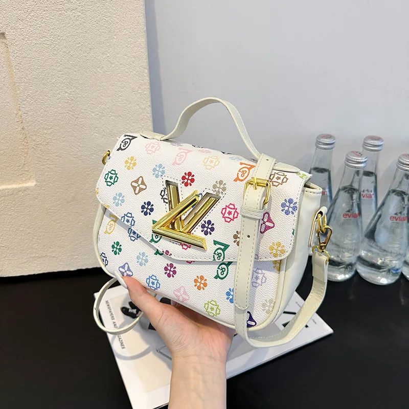 

New Designer Square Bag - Multi-Way Crossbody Purse with Chain Strap, Vintage Inspired Handbag for Women, Spacious Organizer