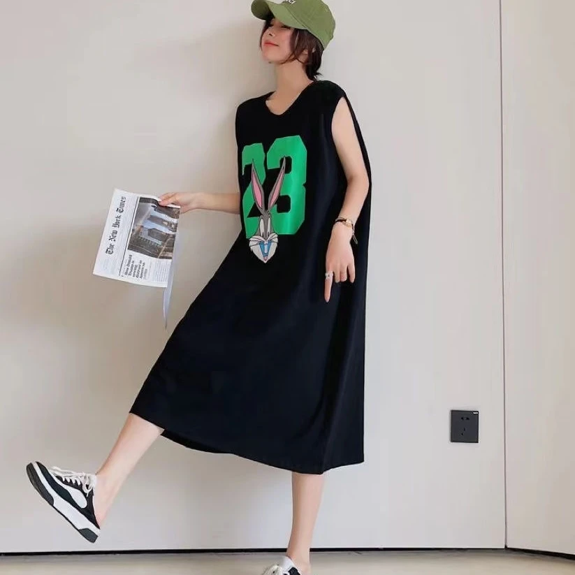 แฟชั่นO-คอพิมพ์สีตัวอักษรแขนกุดลําลองSundressเสื้อผ้าหญิง 2025 ฤดูร้อนหลวมAll-Matchเสื้อยืดชุด