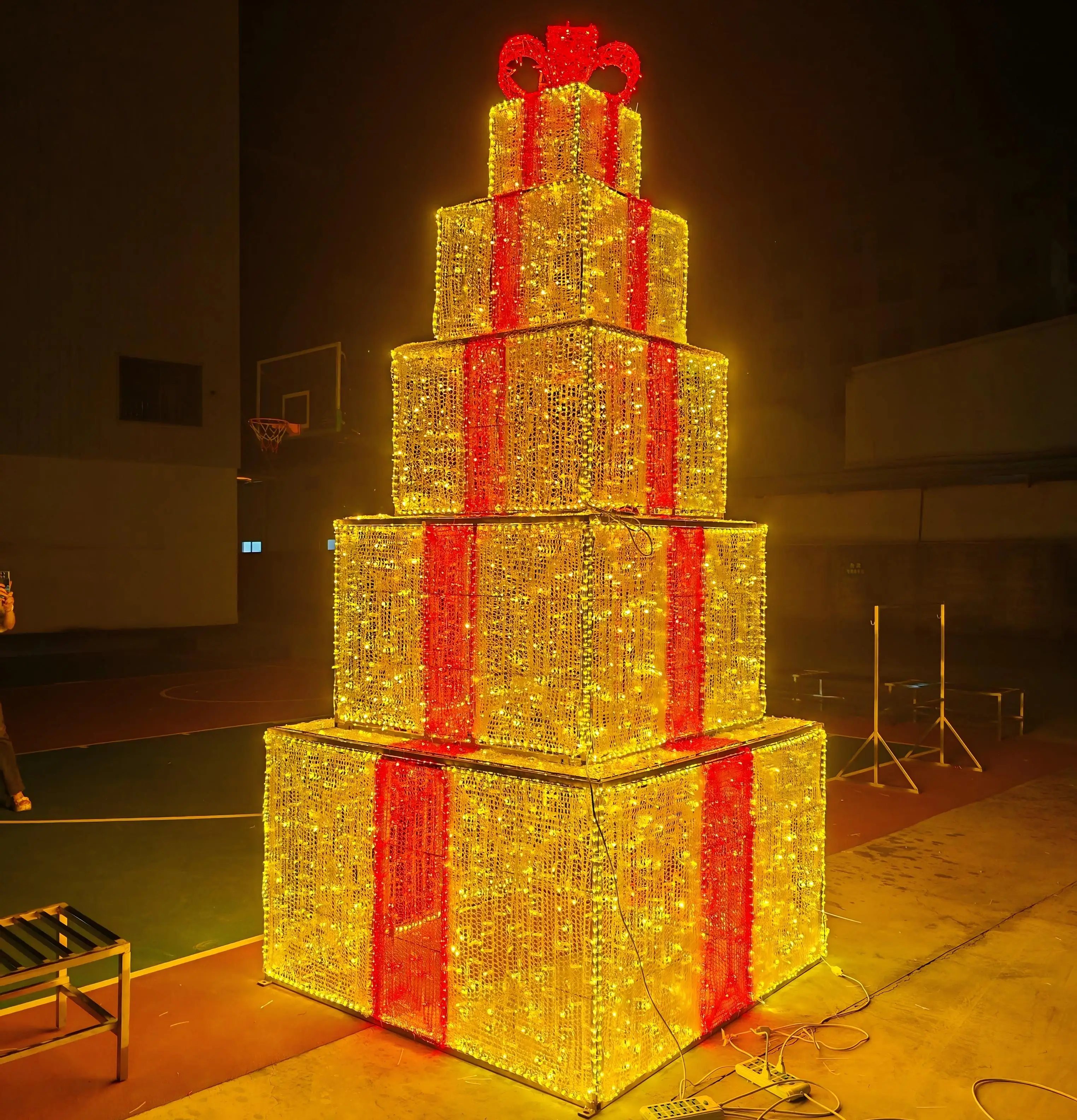 Giant Luminous 3D LED Gift Box Tree Outdoor Waterproof Christmas Light for Street Park Landscape Holiday Decoration