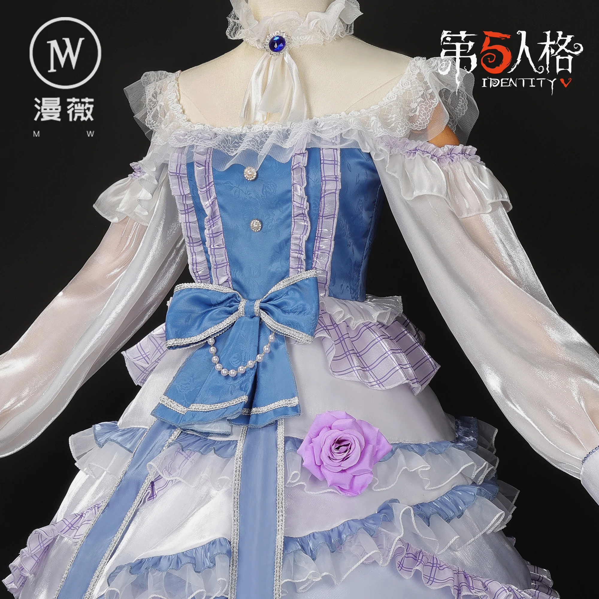 البستاني تأثيري حلي الهوية الخامس تأثيري أداء زي أنيمي الرسوم المتحركة البدلة شعر مستعار والأحذية