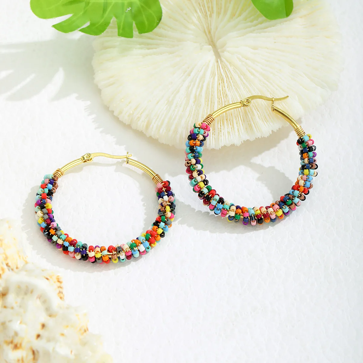 A Pair of Fashionable Design Handmade Creative Ethnic Style Earrings Retro Literary Earrings Mixed Colorful Rice Beads Hand-wove