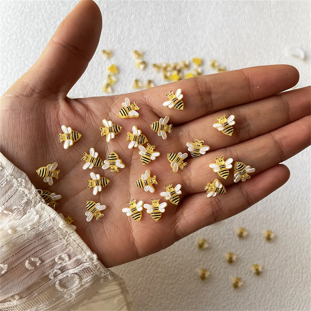 Resina colorida Nail Art Charms, Urso, Abelha, Inseto para Unhas, Decoração DIY, Vividamente, Amarelo Cartoon Abelha Forma, Manicure Decors, 20pcs