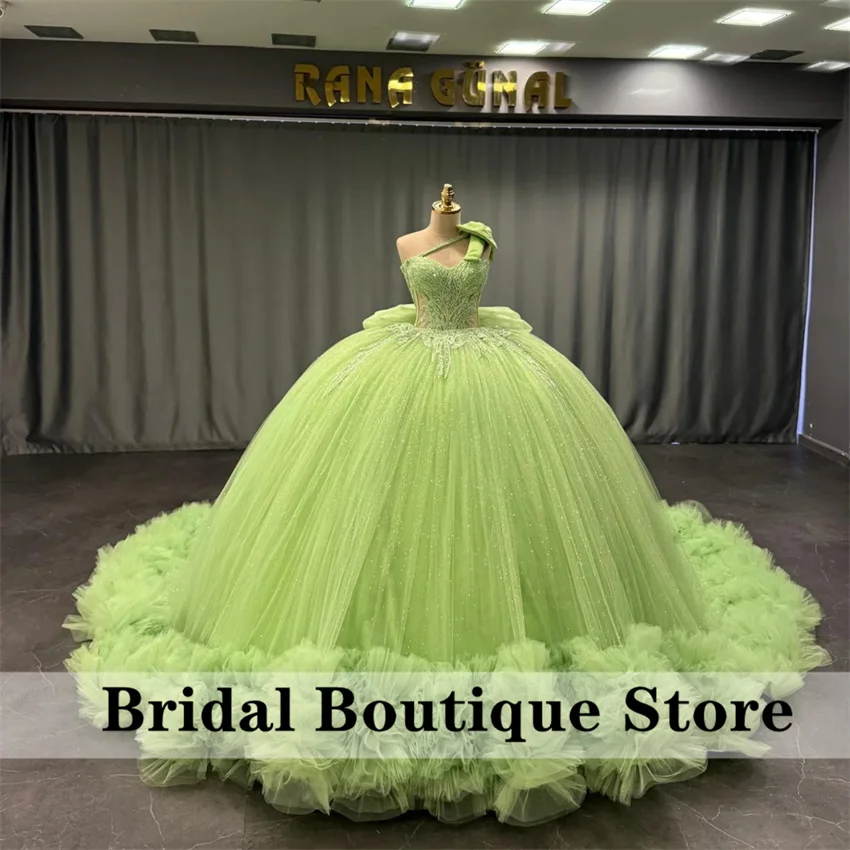 

Green One Shoulder 15 Years Quinceanera Dresses Ball Gown Beads Applique Mexican Birthday Dress vestidos xv años Customized