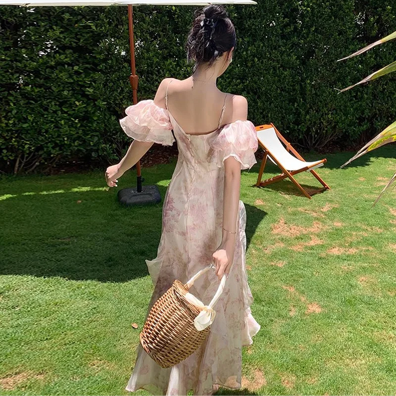 فستان نسائي صيفي فرنسي مثير بأكمام منتفخة ومطبوع فساتين طويلة بقصة ضيقة بدون ظهر قميص مزهّر ملابس Coquette Y2k