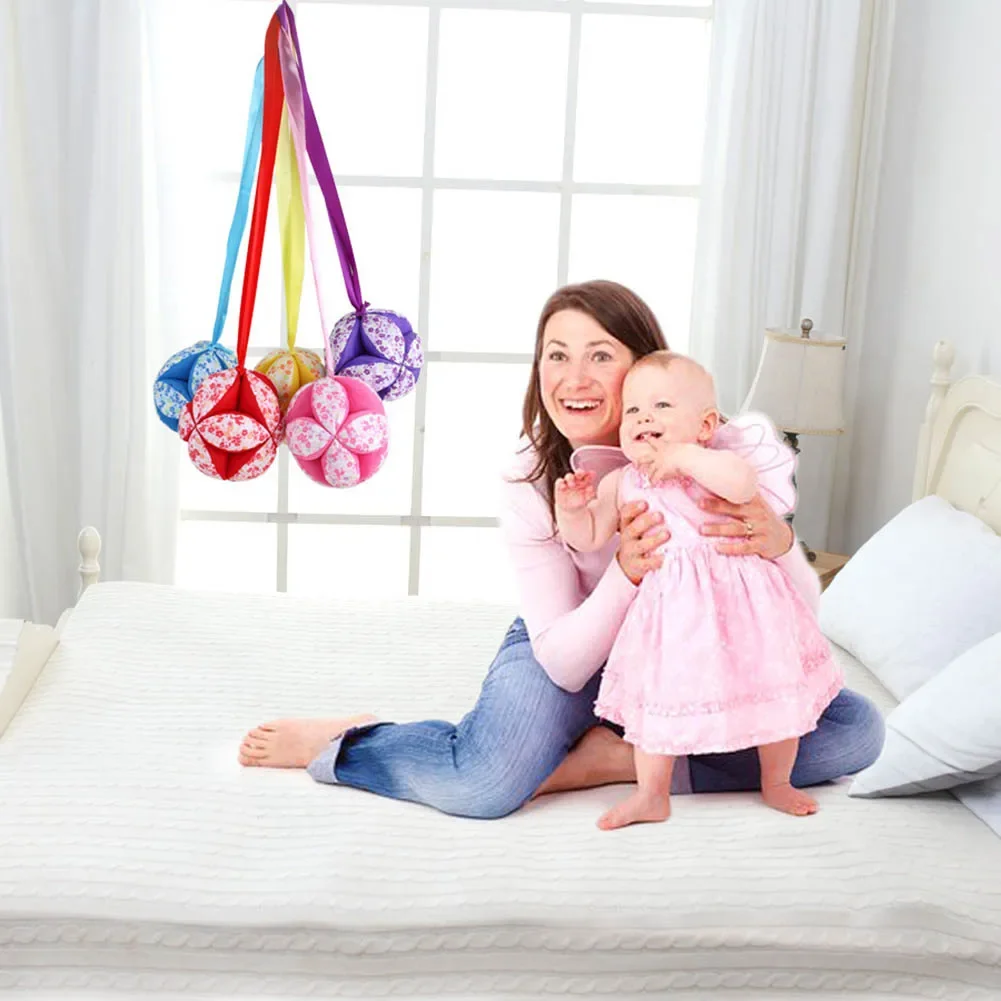 Montessori Infant Hand Catching Toy Cloth Cute Ball Crib Rattles Toy Newborn Baby Bedside Rotating Plush Supplies