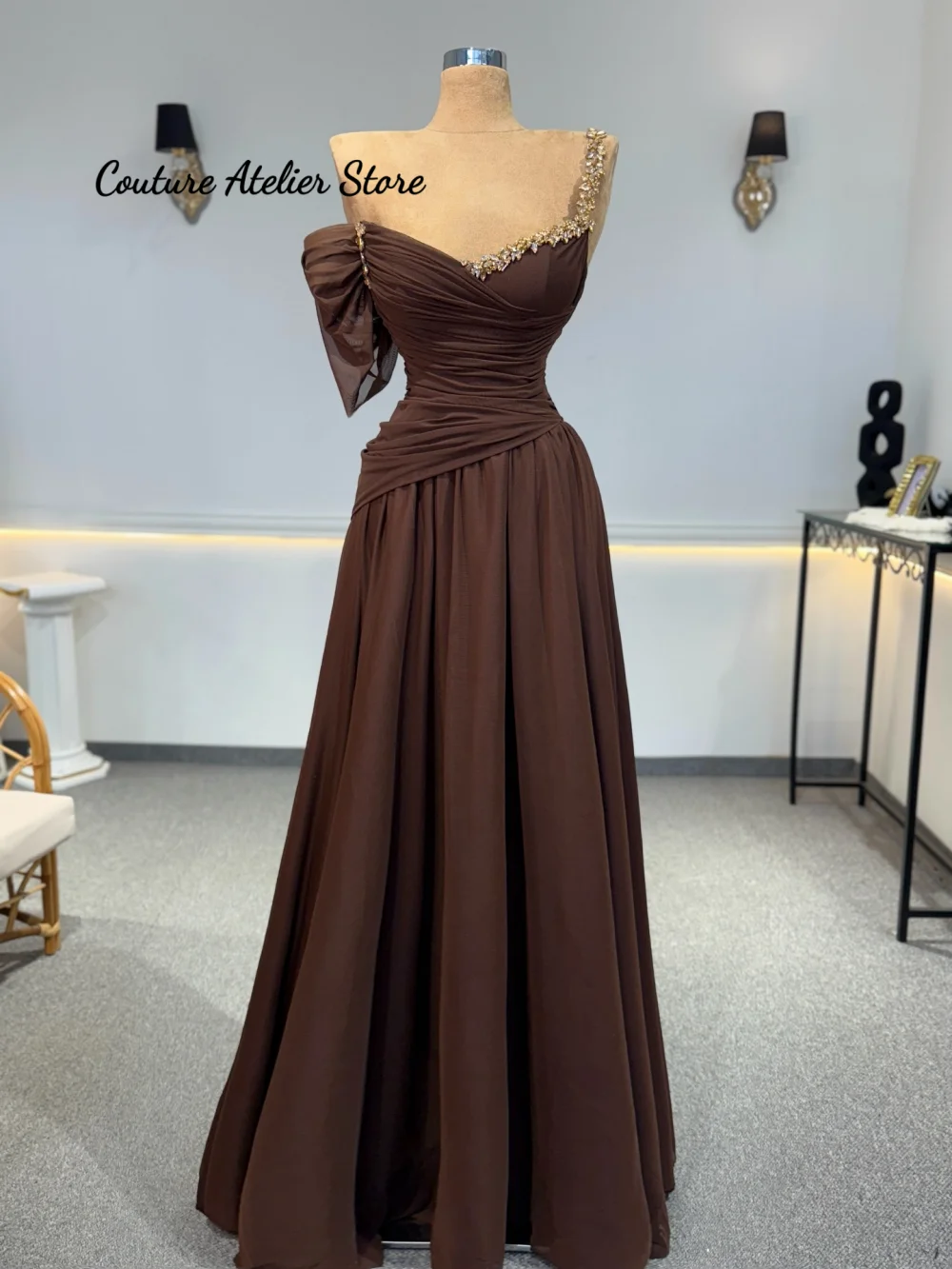 Customized Gold Spaghetti Brown Evening Dresses for Women Dubai Saudi Vestidos De Fiesta Bespoke Vestidos De Gala Plus