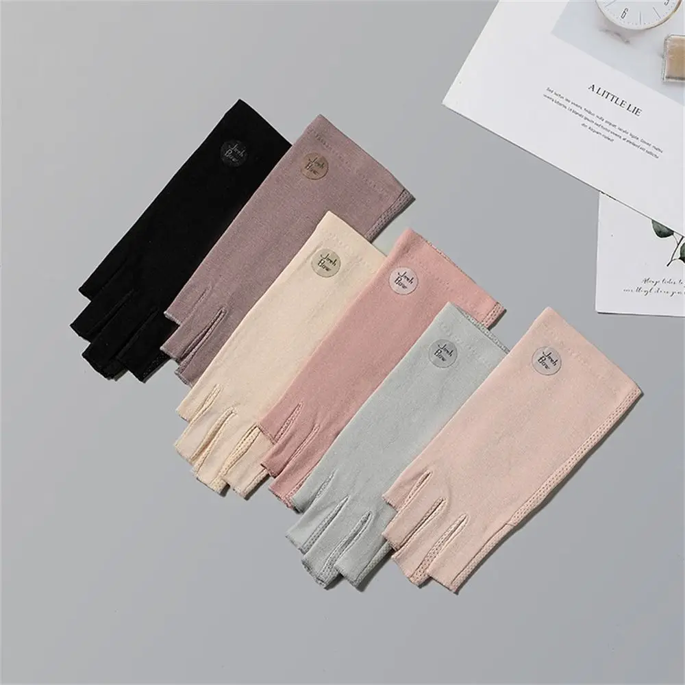 

Thin Sunscreen Gloves Fashion Slip Resistant Cotton Anti-UV Mittens Solid Color Elastic Touch Screen Gloves Summer Spring