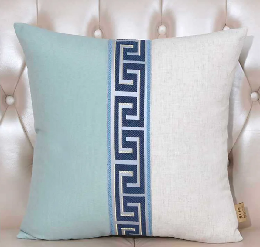 European Simple Modern Pillowcase Living Room Essential Soft and Comfortable White and Grey Cushion Cover 60x60cm