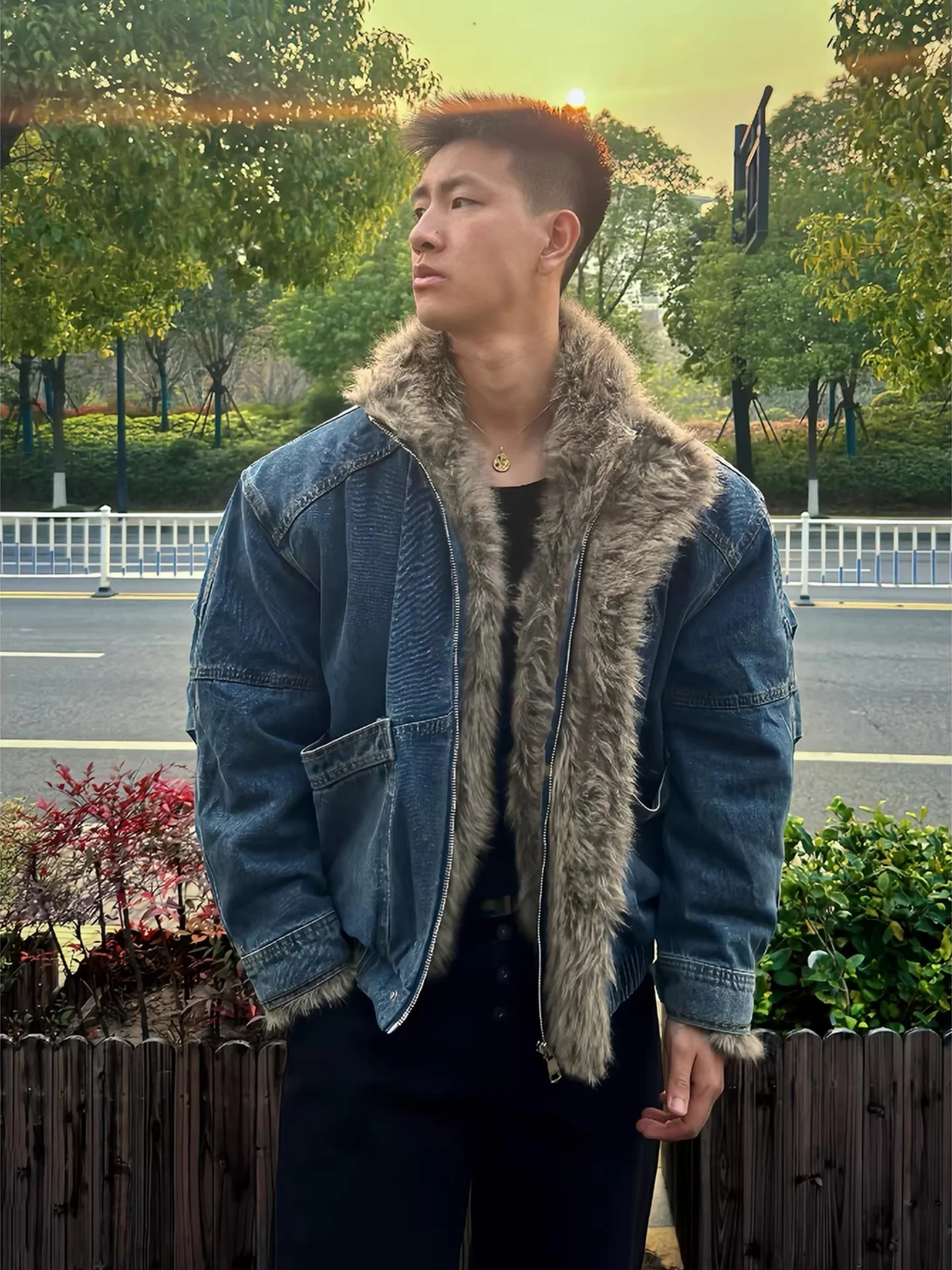 

Retro Blue Fur Collar Men's Denim Cotton Workwear Thiened Winter Warm Stand Collar Utili Jaet American Sle Mountain E...