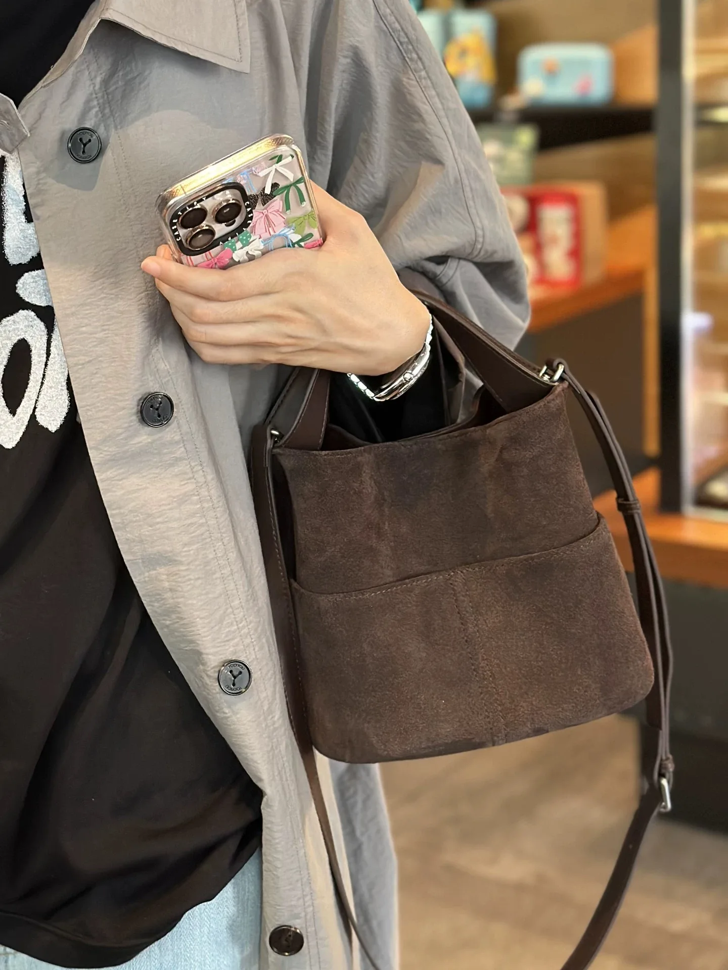 

Retro Maillard Leather Handbag Single Shoulder Crossbody Bags Frosted Bucket Bag Women's 2025 New