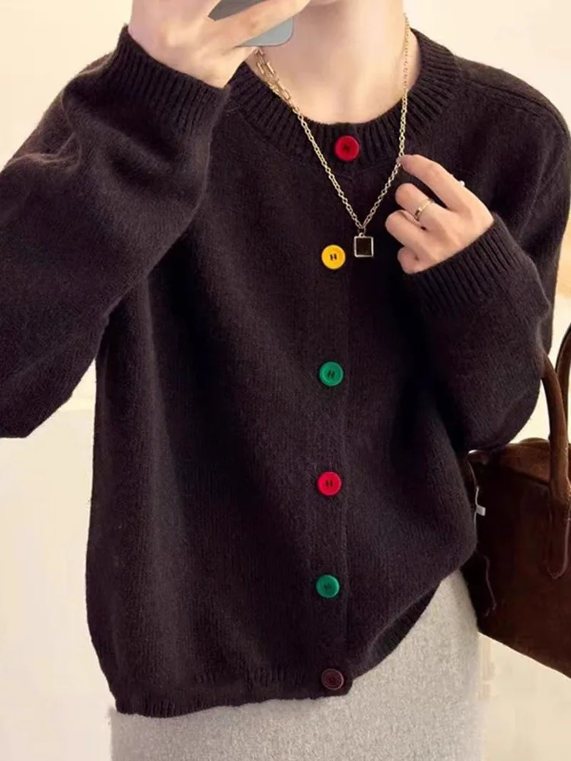 Suéter de cardigan vintage de manga comprida feminino, tops de streetwear coreano, botões coloridos, casaco casual, outono, inverno, L425, 2024