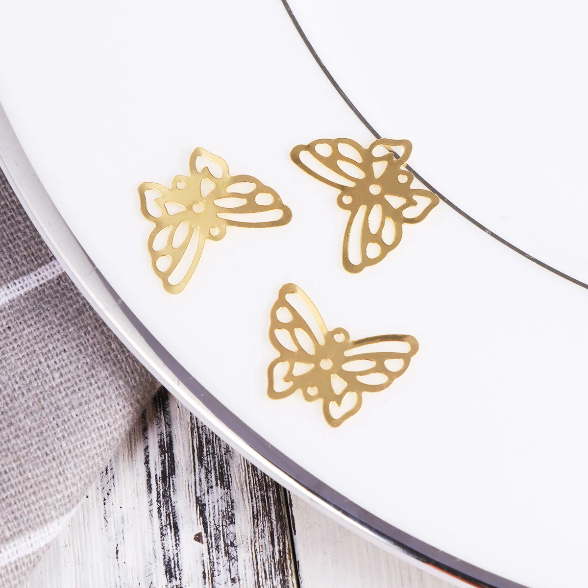 

100 Pcs Metal Ornaments Decor Decoration Decorate Craft Accessories Decorations