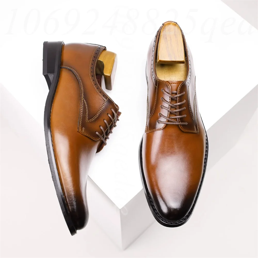 

Men's Brogue Lace-Up Oxfords, Burnished Finish, Pointed Toe, Non-slip Rubber Sole, Comfortable Durable Formal Footwear for Men
