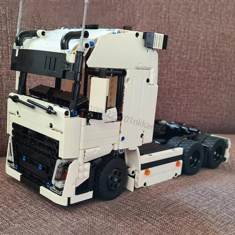 Novo moc caminhão resistente técnico 4x4 ou 6x4 unidade de trator semitrailer recipiente blocos de construção diy veículo tijolos brinquedos presentes