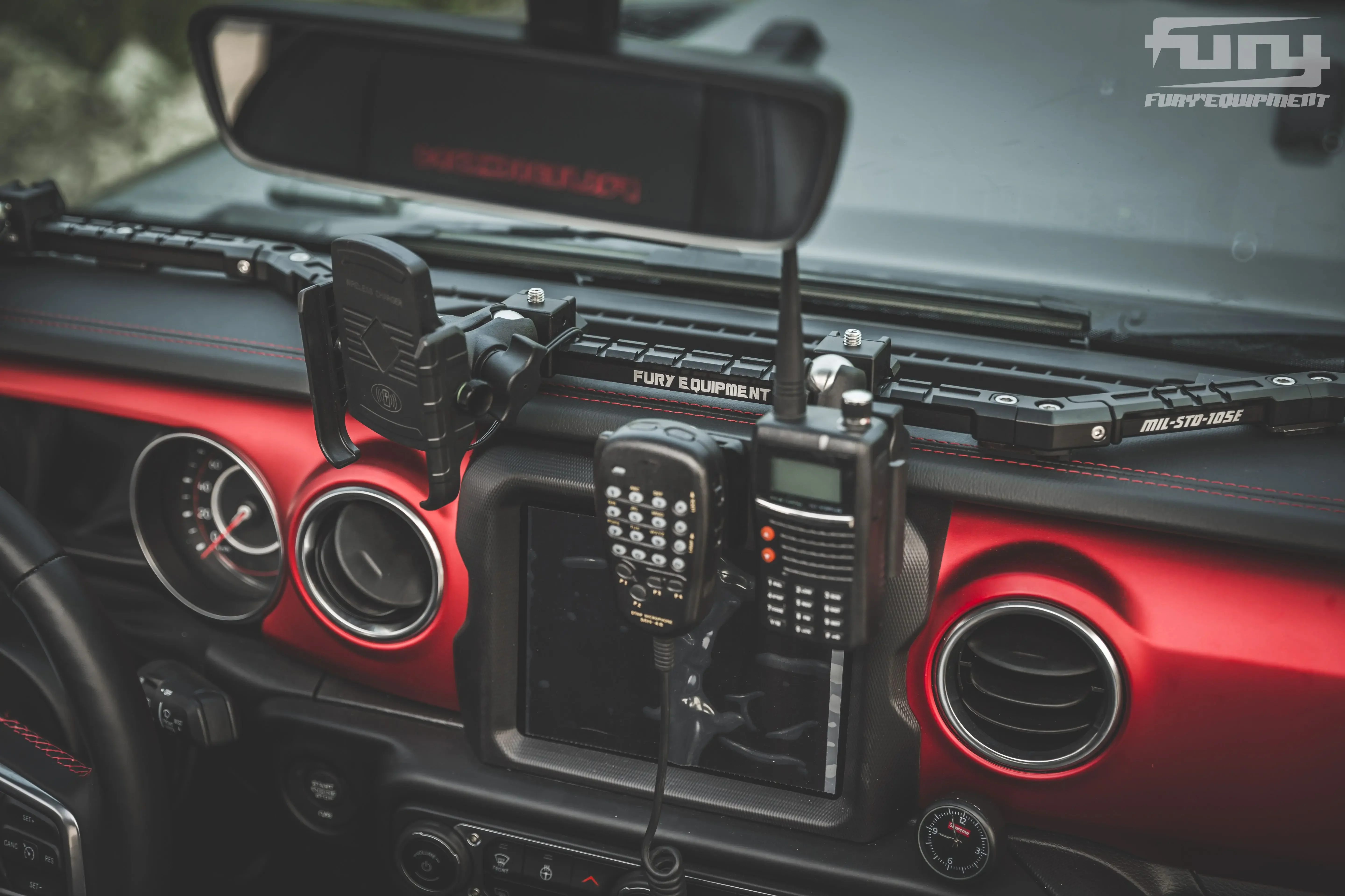 TLF  Fury 2018+ Accessories Aluminum Collection Version Central Control Guide Rail for wrangler JL