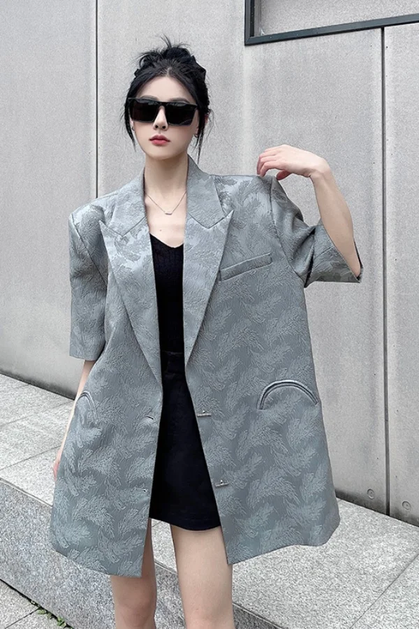 

Insozkdg New Chinese Style Feather Jacquard Short Sleeve Oversized Suit Jacket Women Summer Thin Loose Casual Blazer Women Tops