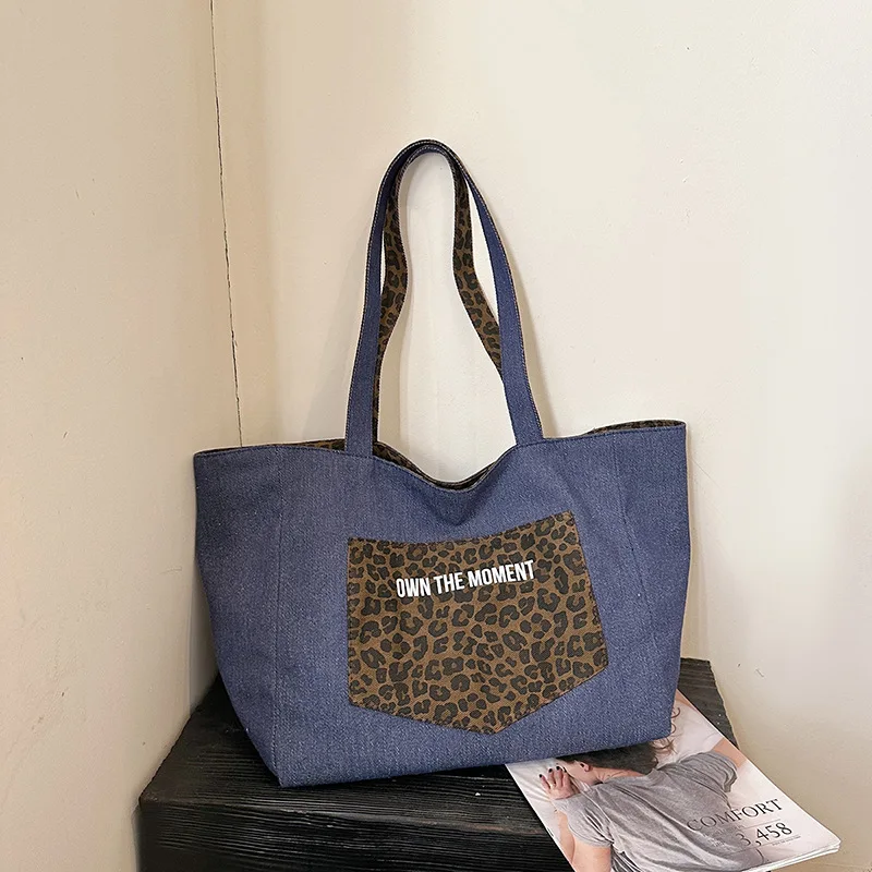 الشتاء أزياء الكورية نمط مطبوعة ليوبارد مقبض علوي حقيبة عارضة ومتعددة الاستخدامات حقيبة كتف سعة كبيرة عكسها حقيبة المدرب