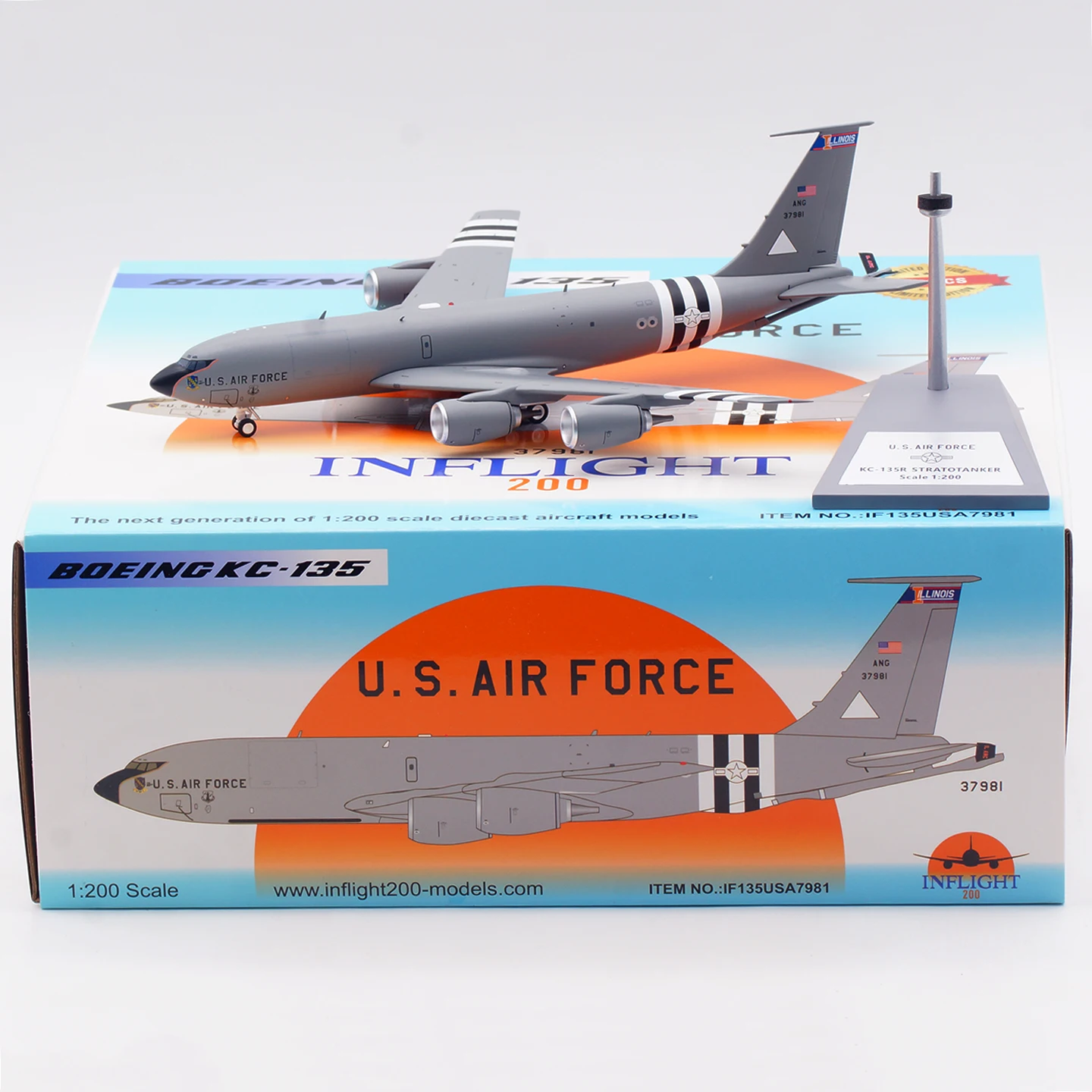 

Коллекционная модель самолета IF135USA7981 из сплава, подарок, ВВС США, Boeing KC-135R, литая под давлением, 63-7981