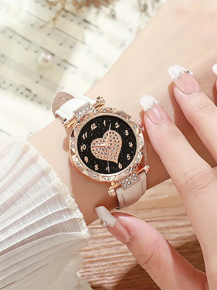 10 opzioni multicolori Orologi da donna Orologio da polso al quarzo con quadrante a cuore con strass alla moda Orologi da polso con cinturino in pelle femminile