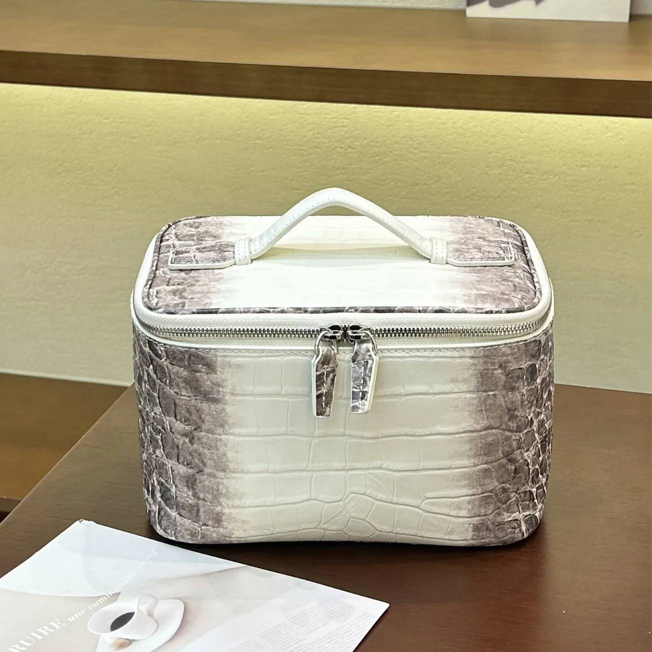 NIKI BAGS 2026 new crocodie pattern embossed cosmetic bag gradient travel makeup case women handbag Evening dinner clutch